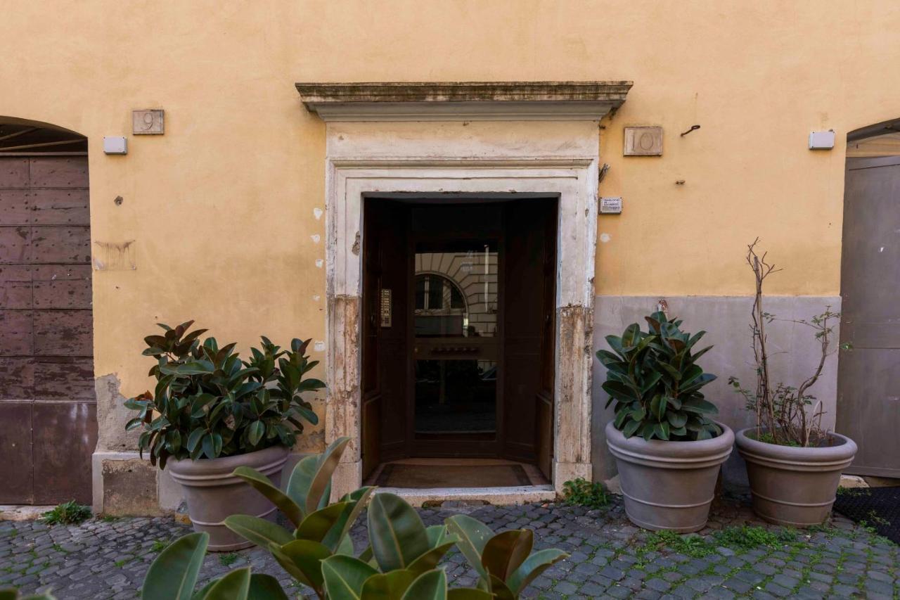 Sonder At Colosseum Cloisters Aparthotel Рим Екстериор снимка